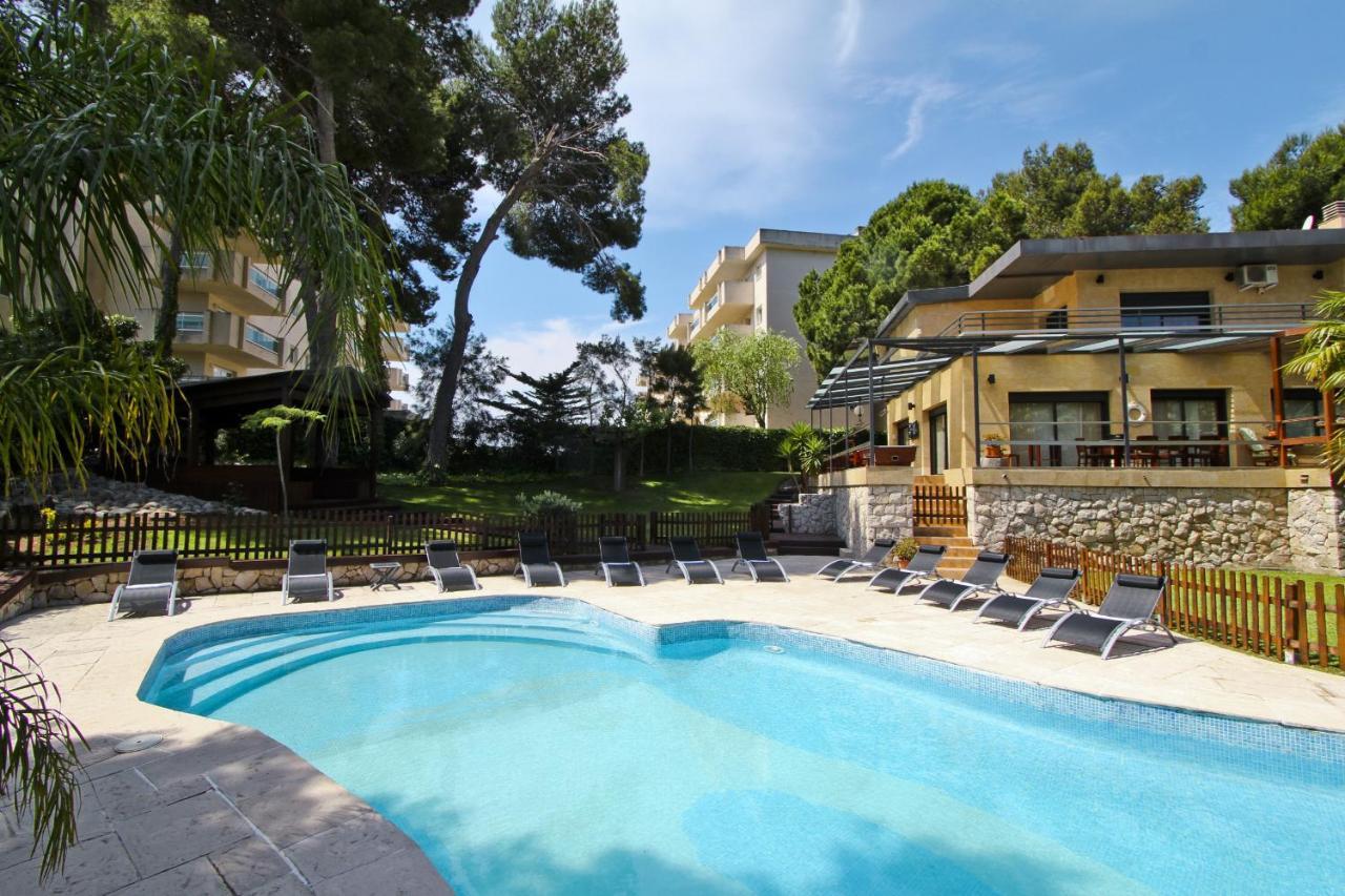 New Play Lake Villa Salou Exterior photo