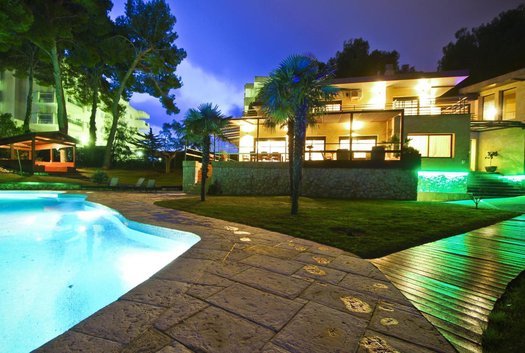 New Play Lake Villa Salou Exterior photo